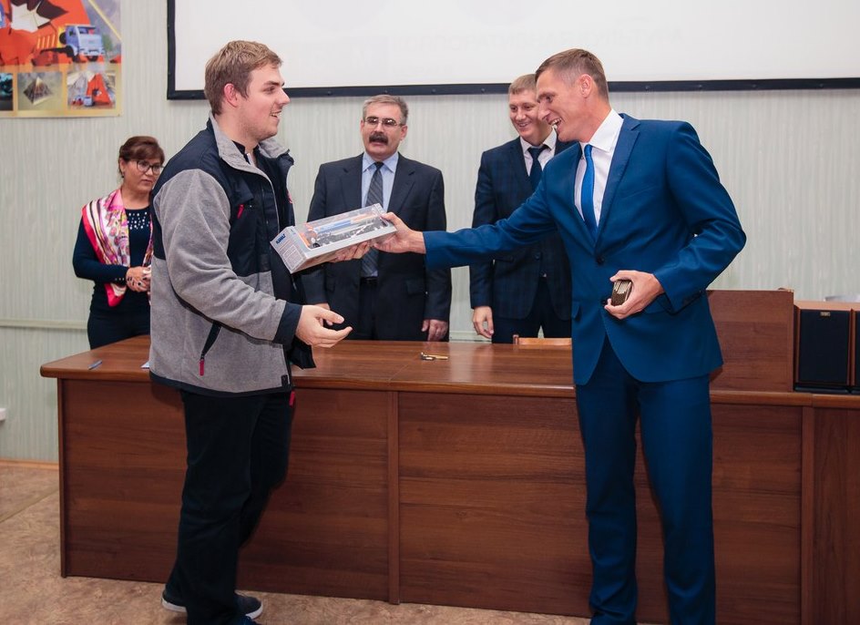 Студентам рассказали про «ЛИТЕЙКУ» Студентам рассказали про «ЛИТЕЙКУ»