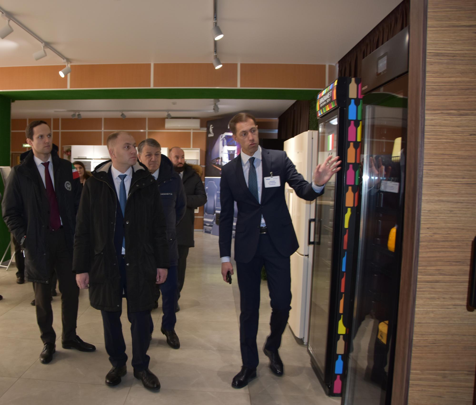 POZIS посетил заместитель министра промышленности и торговли РФ Роман Чекушов
