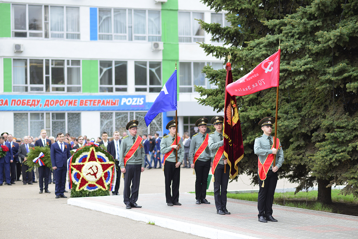 POZIS встретил День Победы