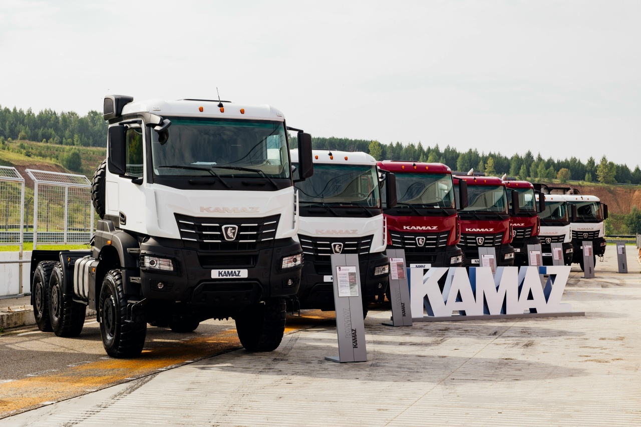 В Казани прошёл тест-драйв автомобилей КАМАЗ поколения К5 В Казани прошёл тест-драйв автомобилей КАМАЗ поколения К5