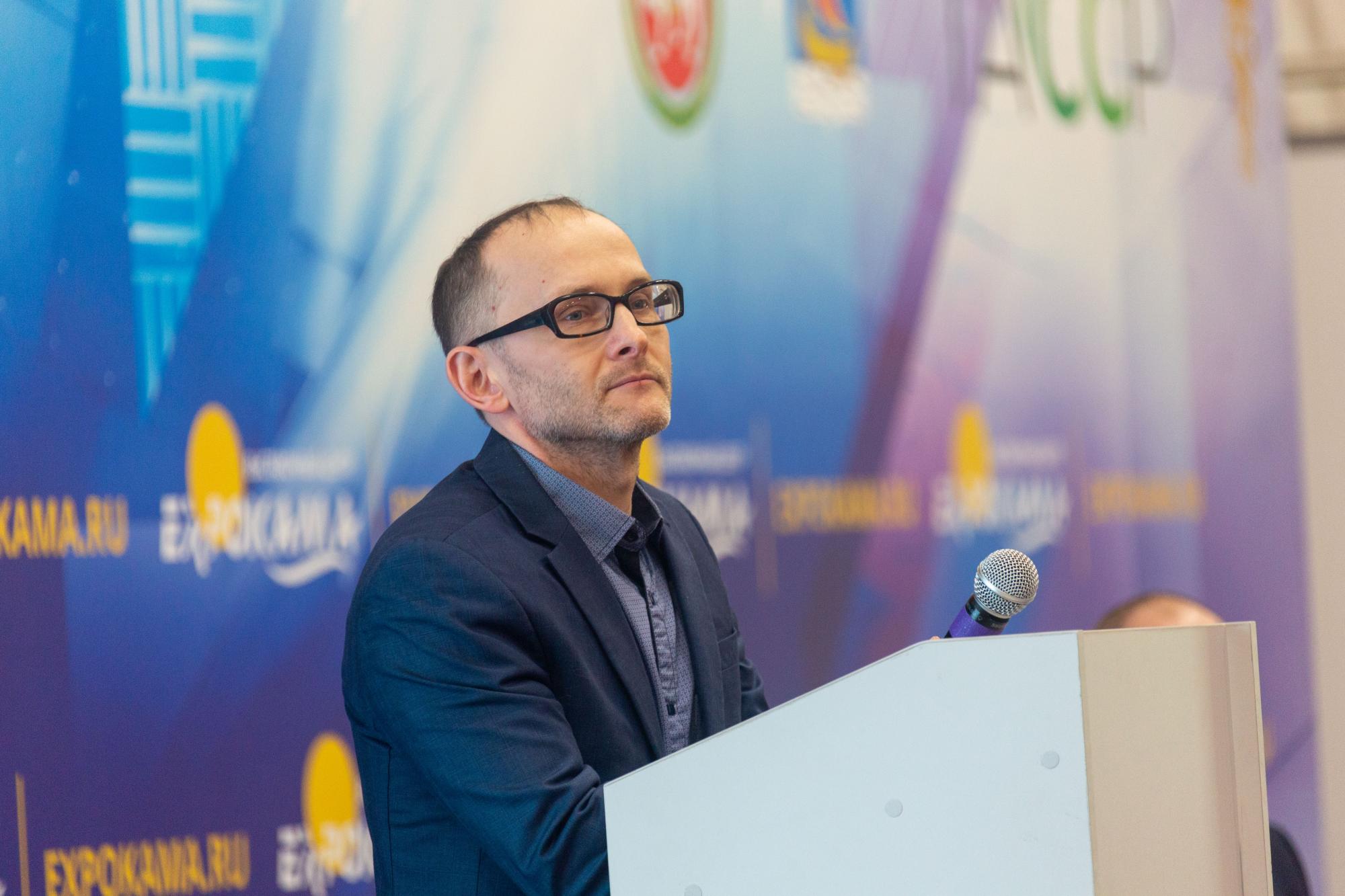 «КАМАЗ» НА XV КАМСКОМ ПРОМЫШЛЕННОМ ФОРУМЕ «КАМАЗ» НА XV КАМСКОМ ПРОМЫШЛЕННОМ ФОРУМЕ