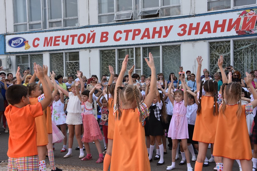 POZIS выделил более полумиллиона рублей для будущих первоклассников