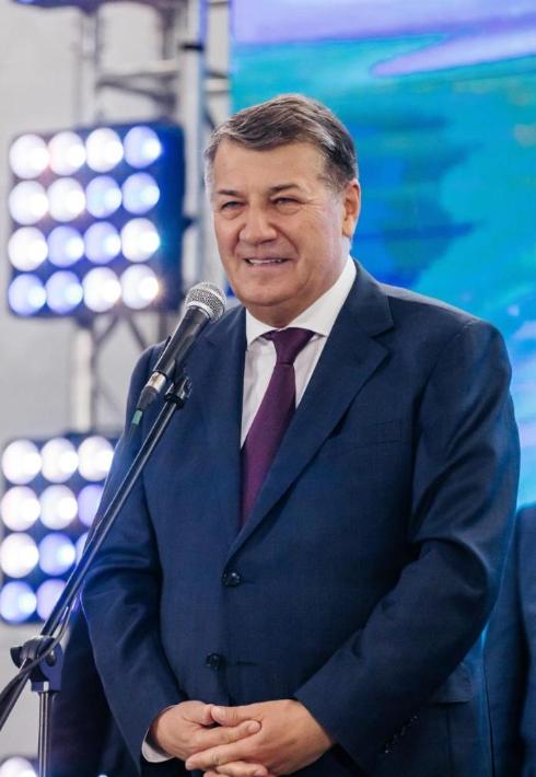 Радик Хасанов: Зеленодольск должен получить звание «Город трудовой доблести» Радик Хасанов: Зеленодольск должен получить звание «Город трудовой доблести»