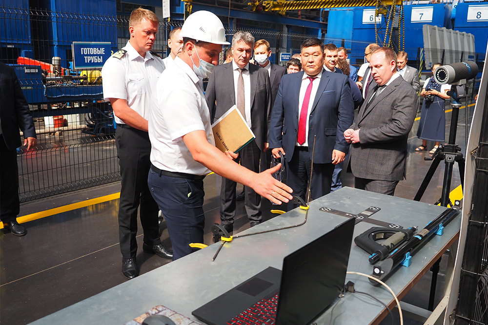 Торжественная церемония спуска на воду двух судов проекта BLV03
