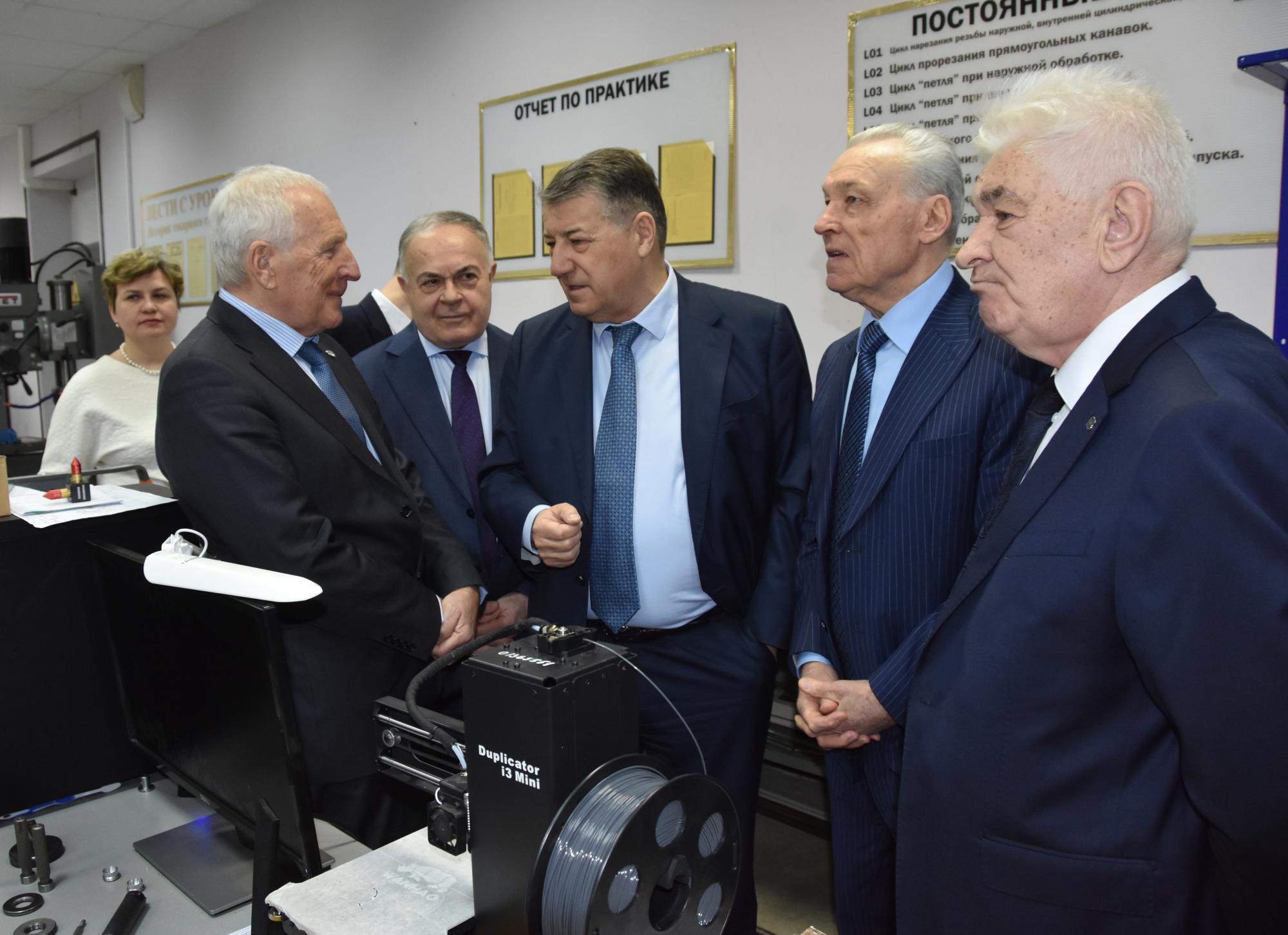 POZIS: опыт в развитии образовательного кластера