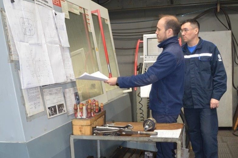 Профессиональное мастерство специалистов КАМАЗа.
