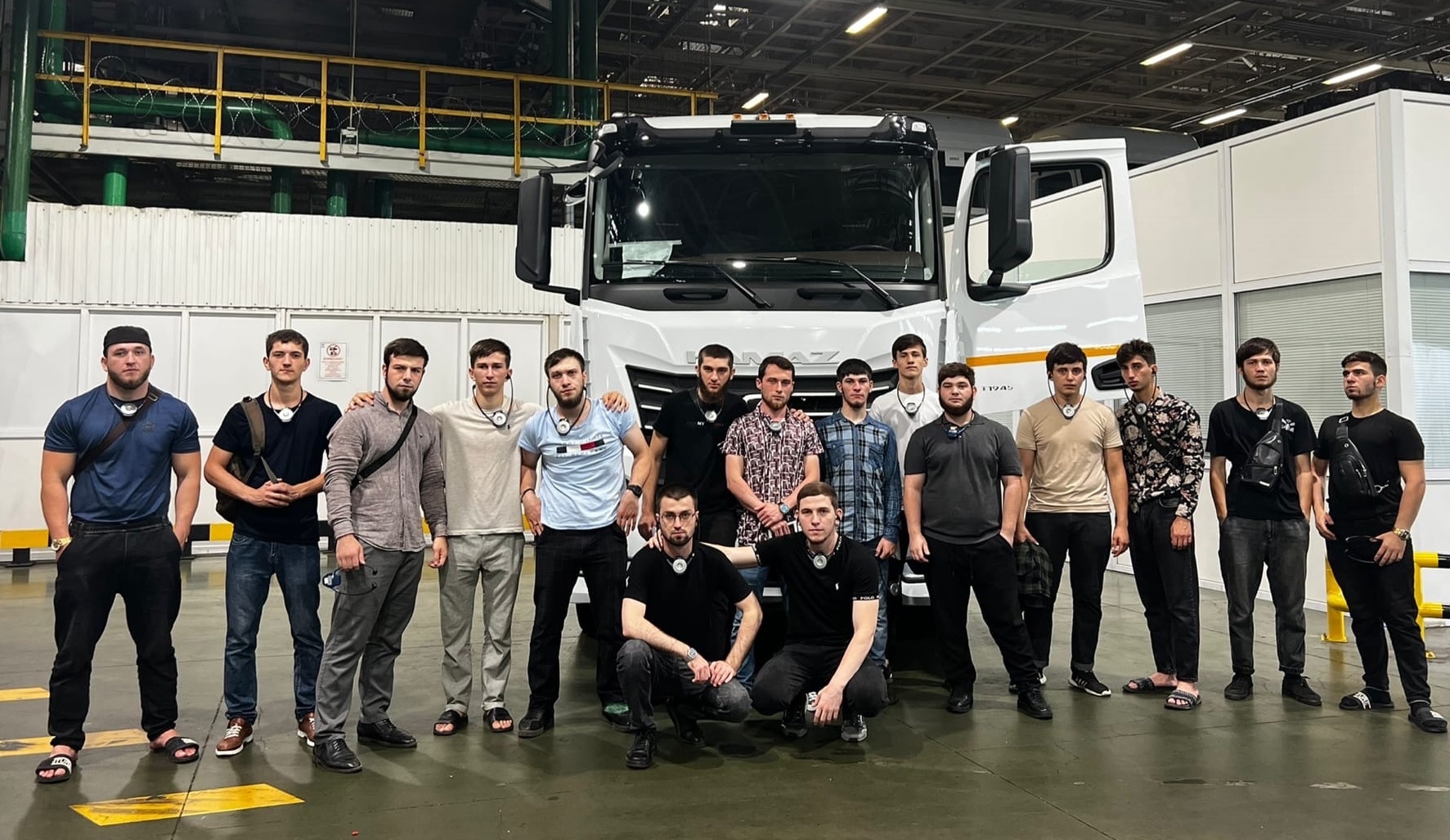 На «КАМАЗЕ» прошли практику студенты из Чечни На «КАМАЗЕ» прошли практику студенты из Чечни