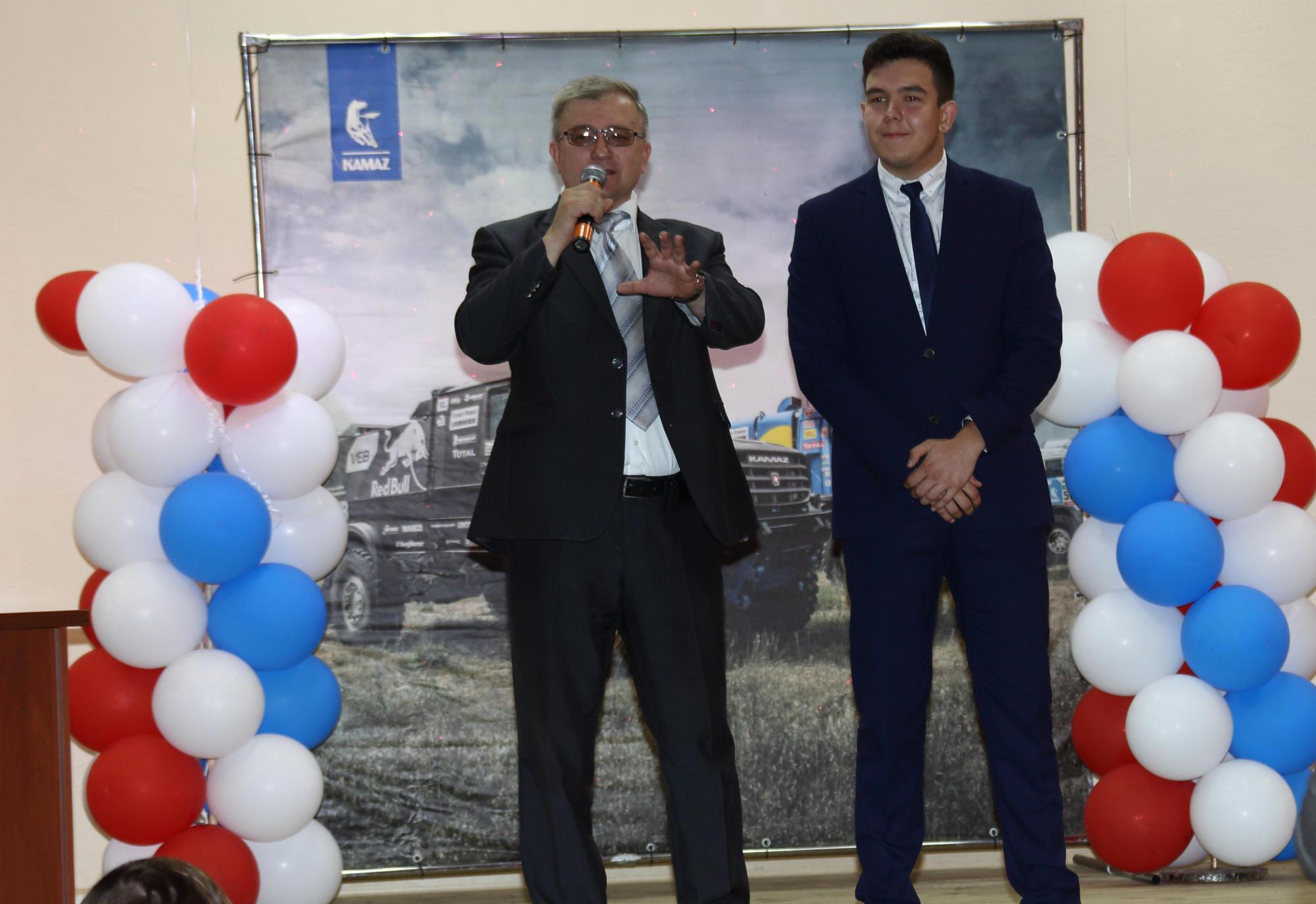 День «КАМАЗА» в челнинской школе