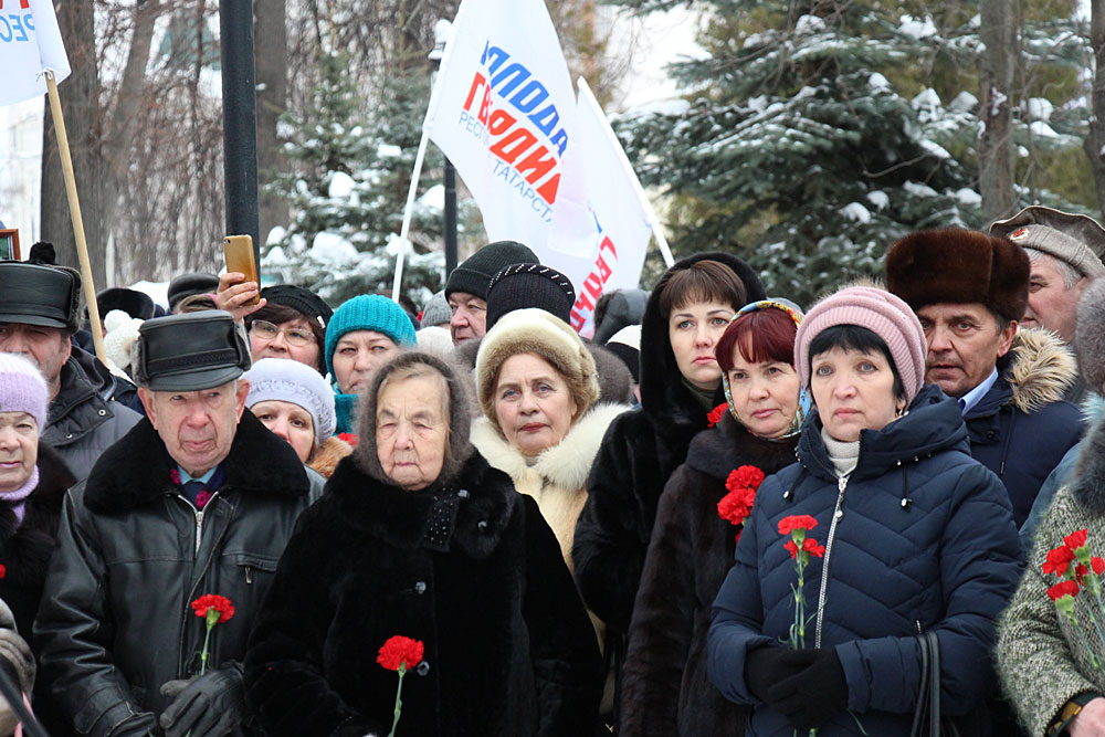 Горьковчане поздравили ветеранов – афганцев с 30-летием вывода Советских войск из Афганистана