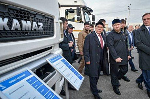 РУКОВОДИТЕЛЬ «КАМАЗА» ПОСЕТИЛ ЧЕЧНЮ
