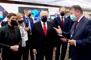 POZIS представил медицинскую холодильную и дезинфицирующую технику на форуме «Сделано в России»